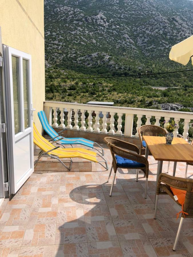 Apartmani Gabi Cesarica Bagian luar foto